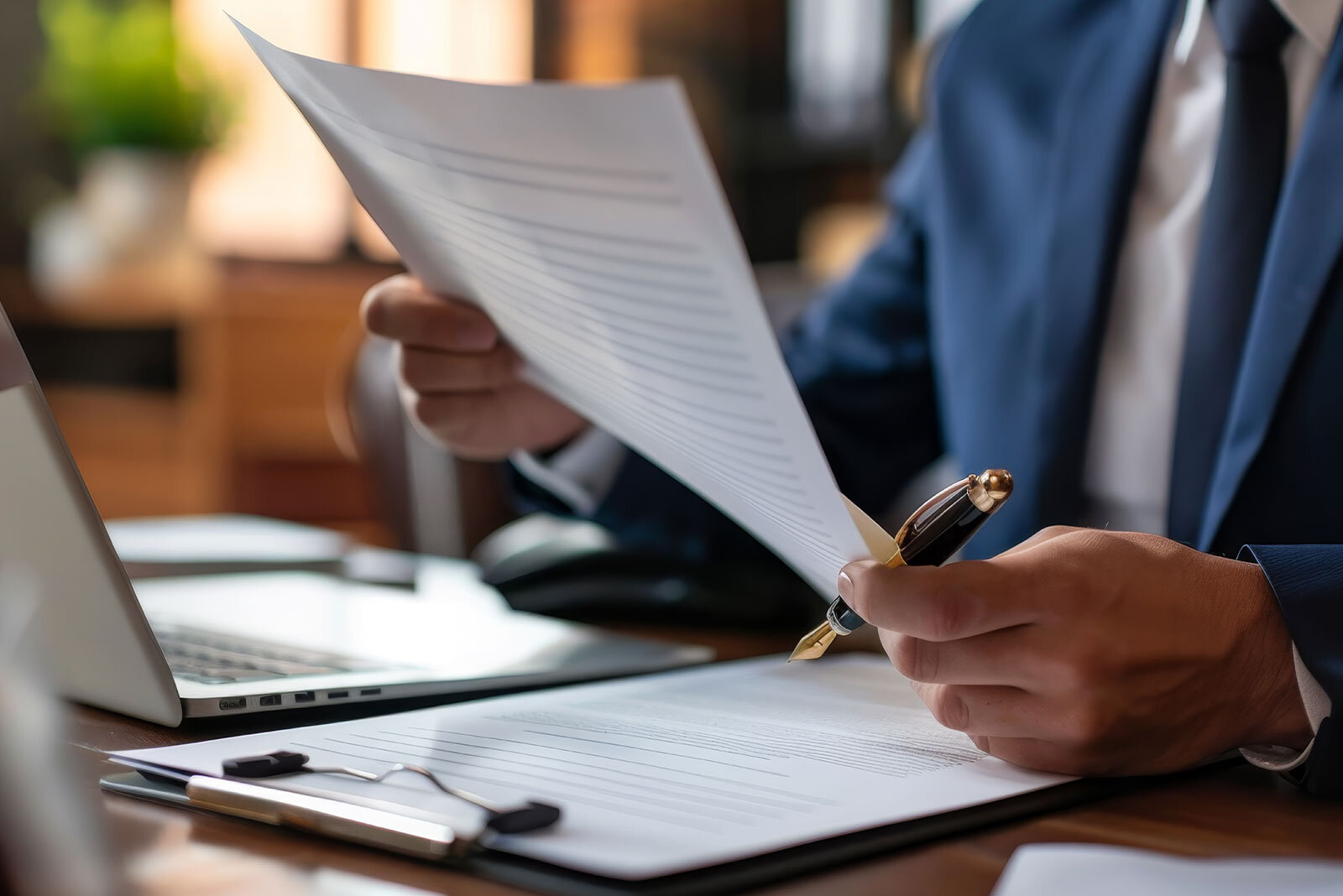 Contract-Management-for-Small-Businesses | Great Minds Software
